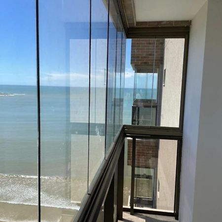 Malaga1201 Cobertura De Frente Para Praia Do Morro Guarapari Em Frente O Quiosque 19 Εξωτερικό φωτογραφία